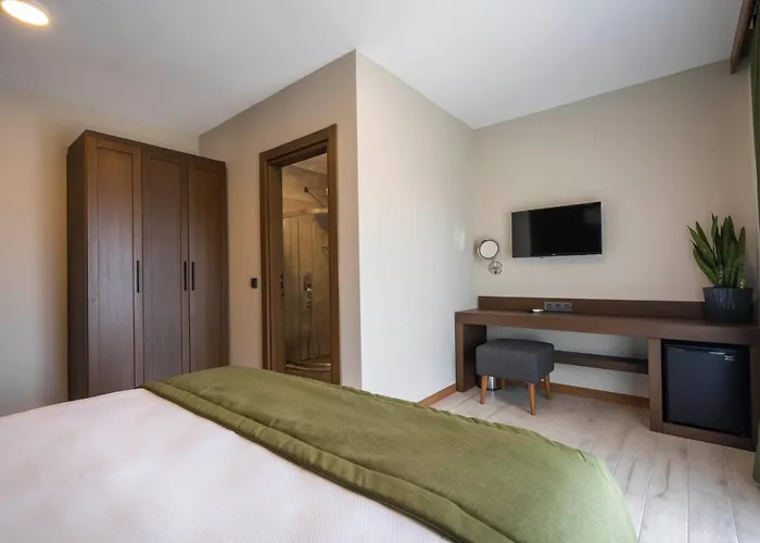 West House Exclusive Hotel