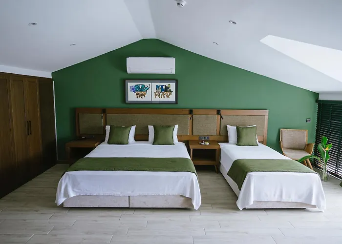Hotel West House Exclusive *