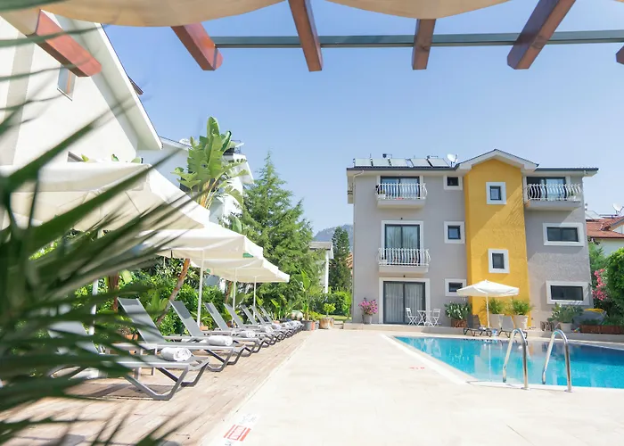 West House Exclusive Hotel