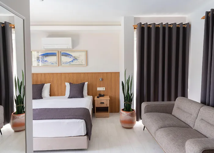 Hotel West House Exclusive