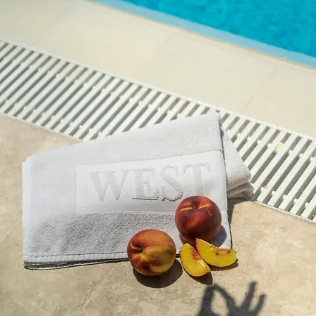 ホテル West House Exclusive